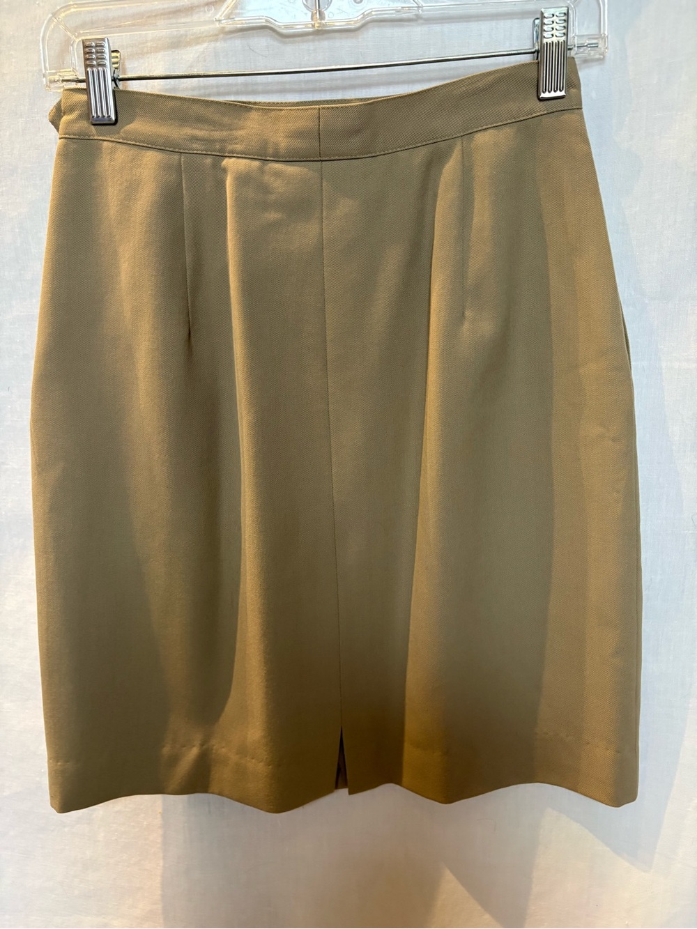 Austin Reed Classic Tan Women's Wool Skirt - Tailored Pencil Style Size 4 - Picture 2 of 8